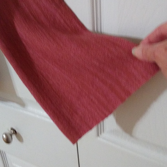 Free People Boxy Bell sleeve size small rust  sweater - Picture 2 of 12